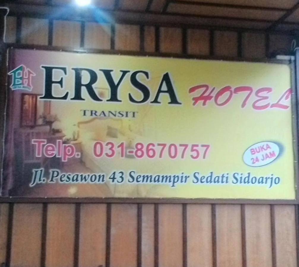 Hotel Erysa Juanda Sedati Екстер'єр фото